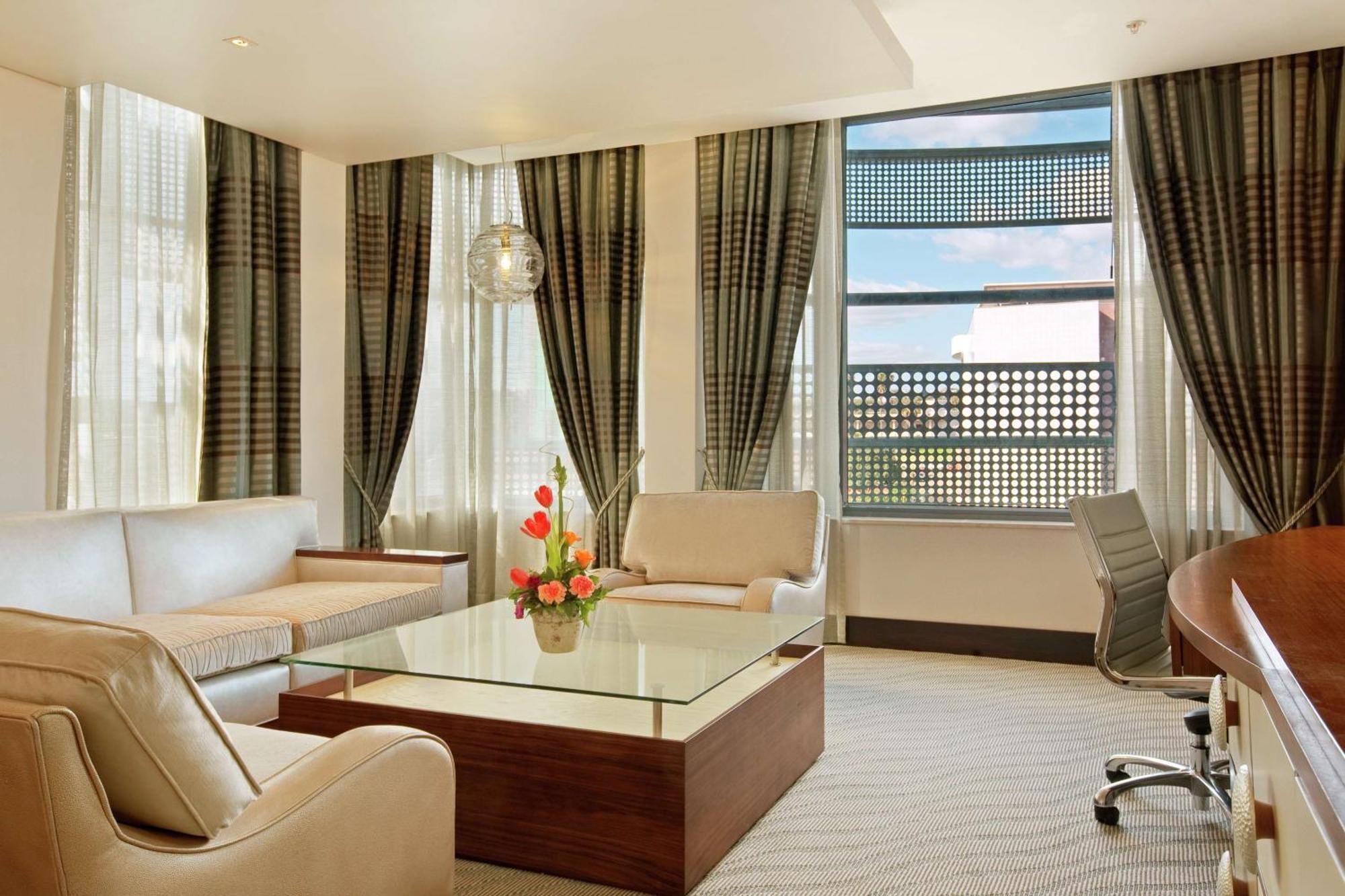 Hilton Windhoek Kültér fotó